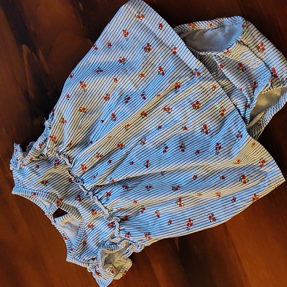 Carter's, 24 months, girls onesie